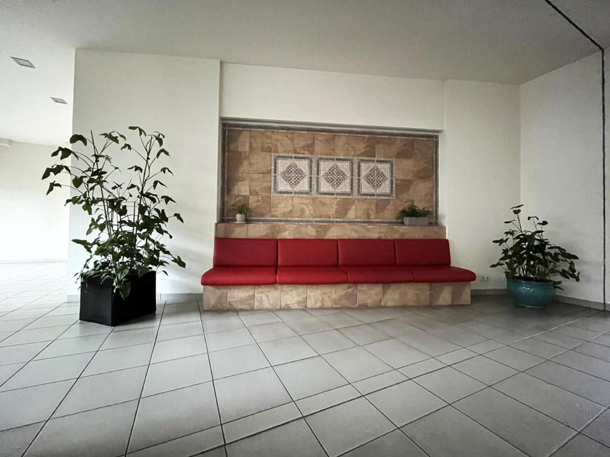Jagielly Apartment ~ Self Check-In 24H ~ Parking & Lift Wroclaw Dış mekan fotoğraf